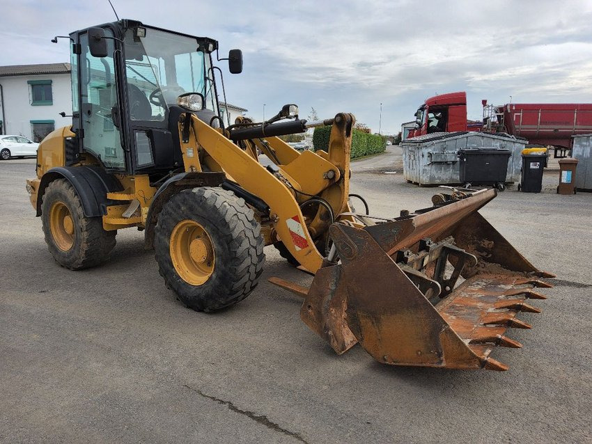 CATERPILLAR 908H - Wheel loader: picture 3 CATERPILLAR 908H - Wheel loader: picture 3
