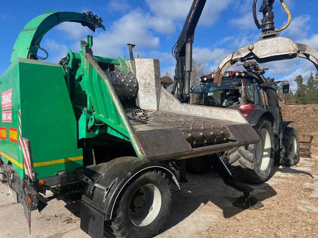 Valtra 234H - Forestry tractor: picture 1 Valtra 234H - Forestry tractor: picture 1