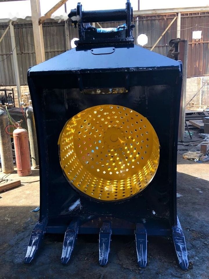 AME Rotary Screening Bucket MSB40 - Sorting bucket for Excavator: picture 3 AME Rotary Screening Bucket MSB40 - Sorting bucket for Excavator: picture 3