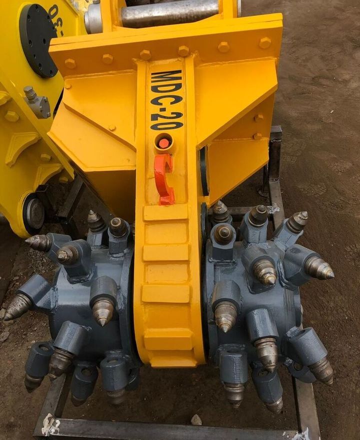 AME Double Drum Cutter (MDC 20) - Attachment for Excavator: picture 3 AME Double Drum Cutter (MDC 20) - Attachment for Excavator: picture 3