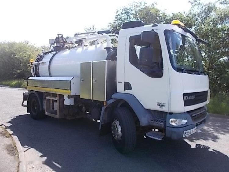 DAF LF55.250 combi tanker - Vacuum truck: picture 3 DAF LF55.250 combi tanker - Vacuum truck: picture 3