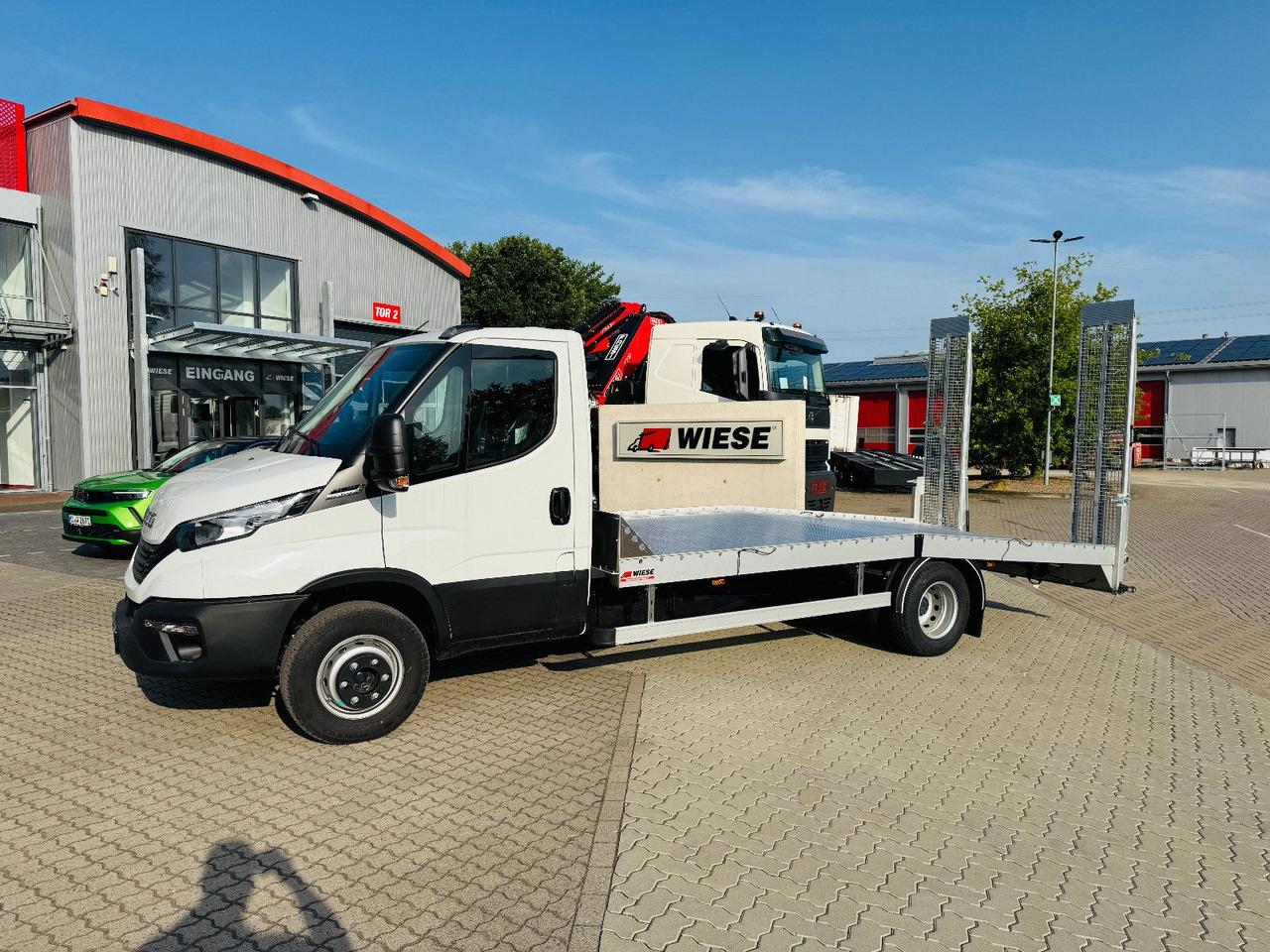 Iveco 70C18HA, Maschinen & Arbeitsbühnentrans. 2940kg! - Tow truck: picture 1 Iveco 70C18HA, Maschinen & Arbeitsbühnentrans. 2940kg! - Tow truck: picture 1