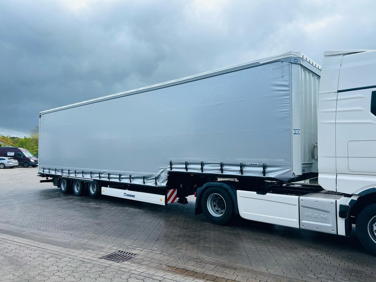 Krone SDP 27 Stufensattel Auflieger mit Spreizheck - Curtainsider semi-trailer: picture 3 Krone SDP 27 Stufensattel Auflieger mit Spreizheck - Curtainsider semi-trailer: picture 3