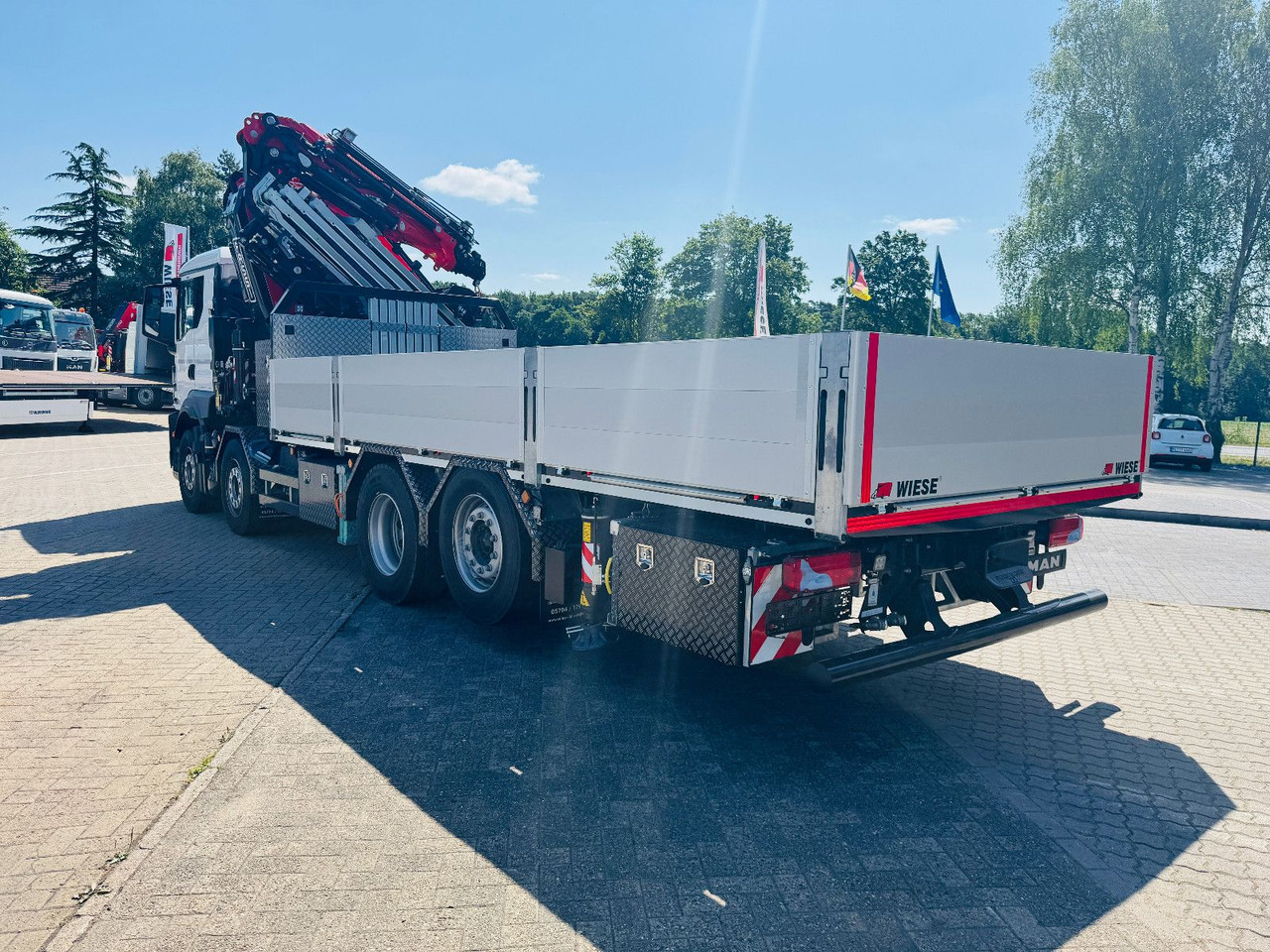 Dropside/ Flatbed truck, Crane truck MAN TGS 32.510 mit F710 Frontkran sofort: picture 9 Dropside/ Flatbed truck, Crane truck MAN TGS 32.510 mit F710 Frontkran sofort: picture 9