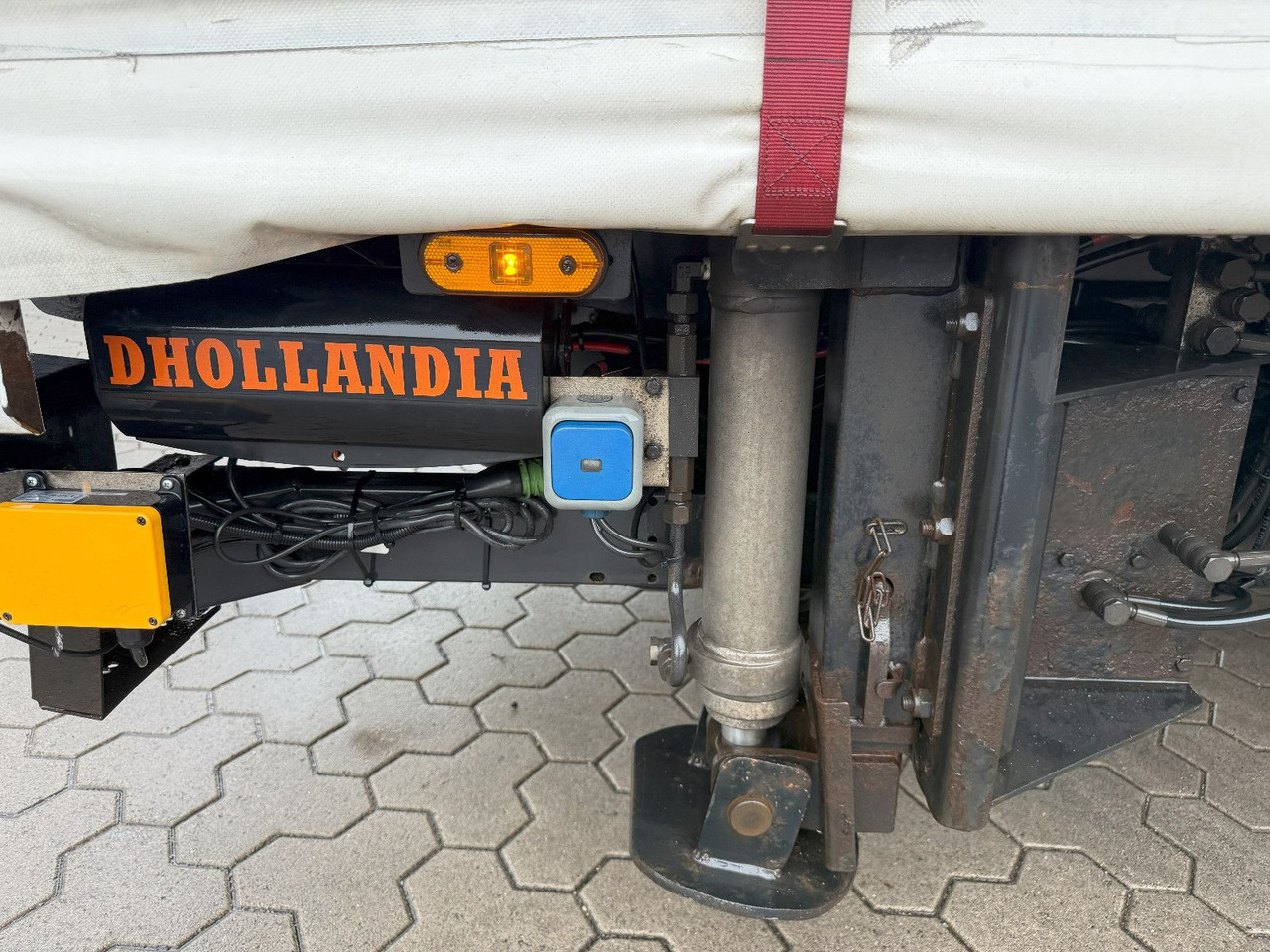 Curtainsider semi-trailer Wiese Mega Schiebeplane mit Dhollandia Rampe 9t: picture 14