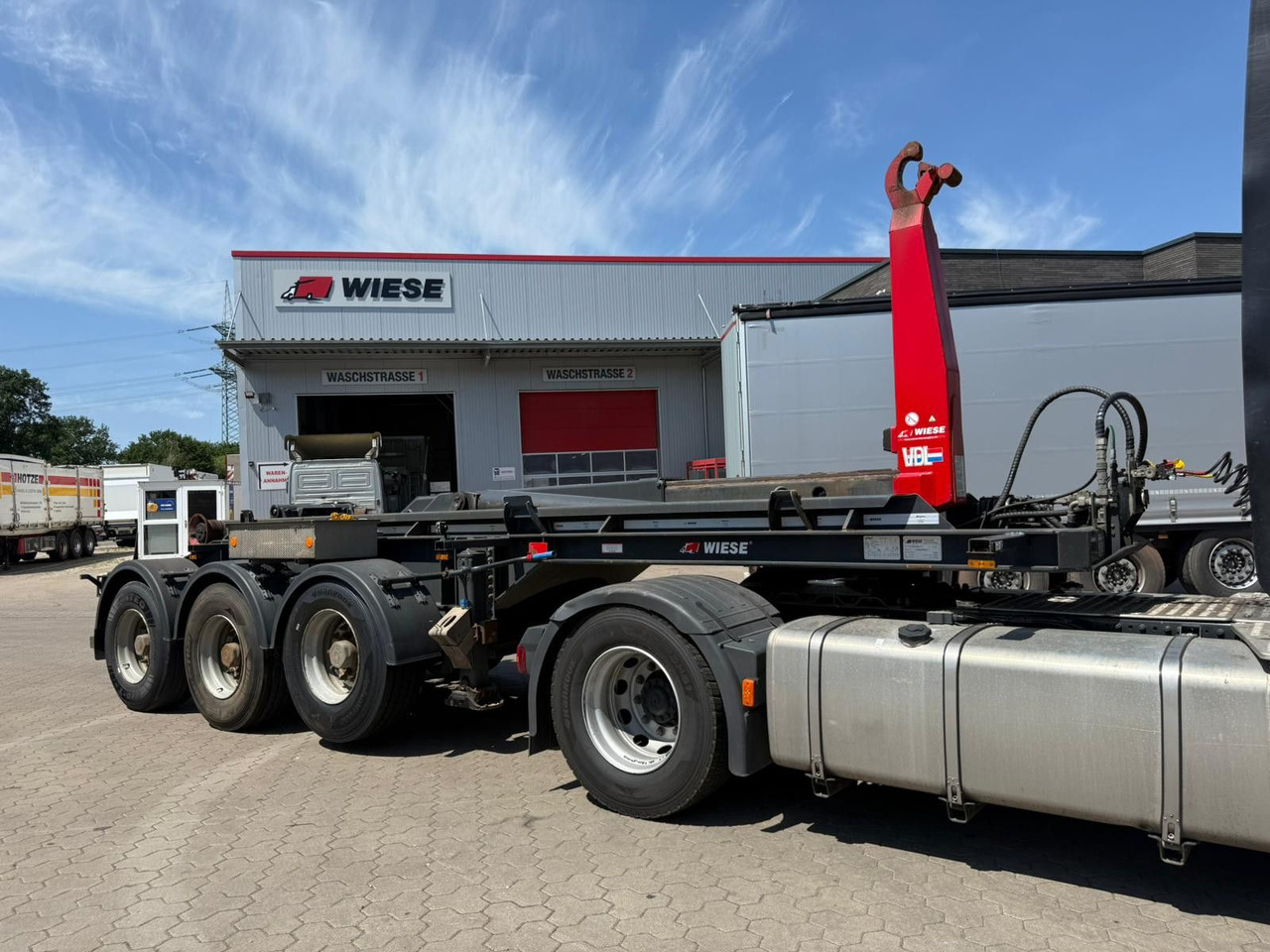 Wiese SA3-36 AK 25 S Auflieger Abrollkipper - Tipper semi-trailer: picture 1 Wiese SA3-36 AK 25 S Auflieger Abrollkipper - Tipper semi-trailer: picture 1