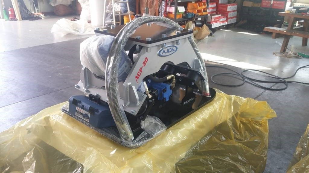 AJCE ACP-20 Vibration Plate Compactor - Vibratory plate: picture 5 AJCE ACP-20 Vibration Plate Compactor - Vibratory plate: picture 5