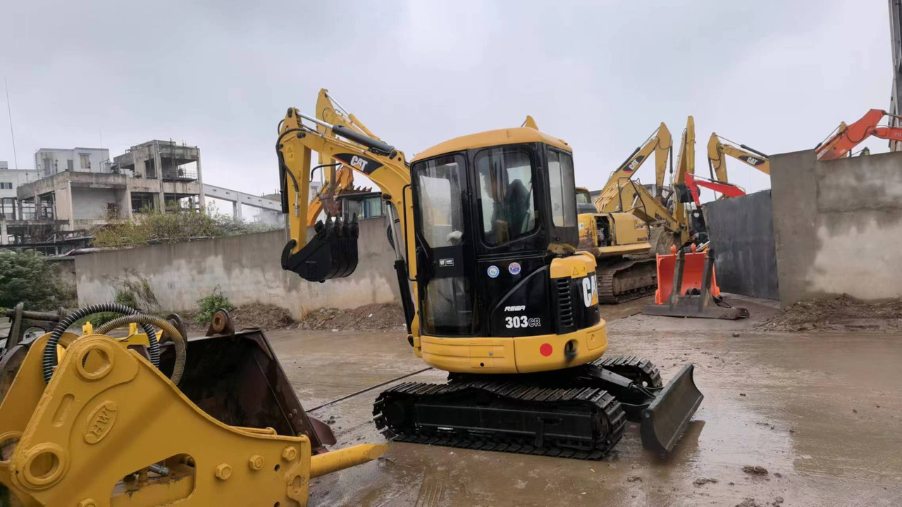 Excavator CATERPILLAR 303CR: picture 7