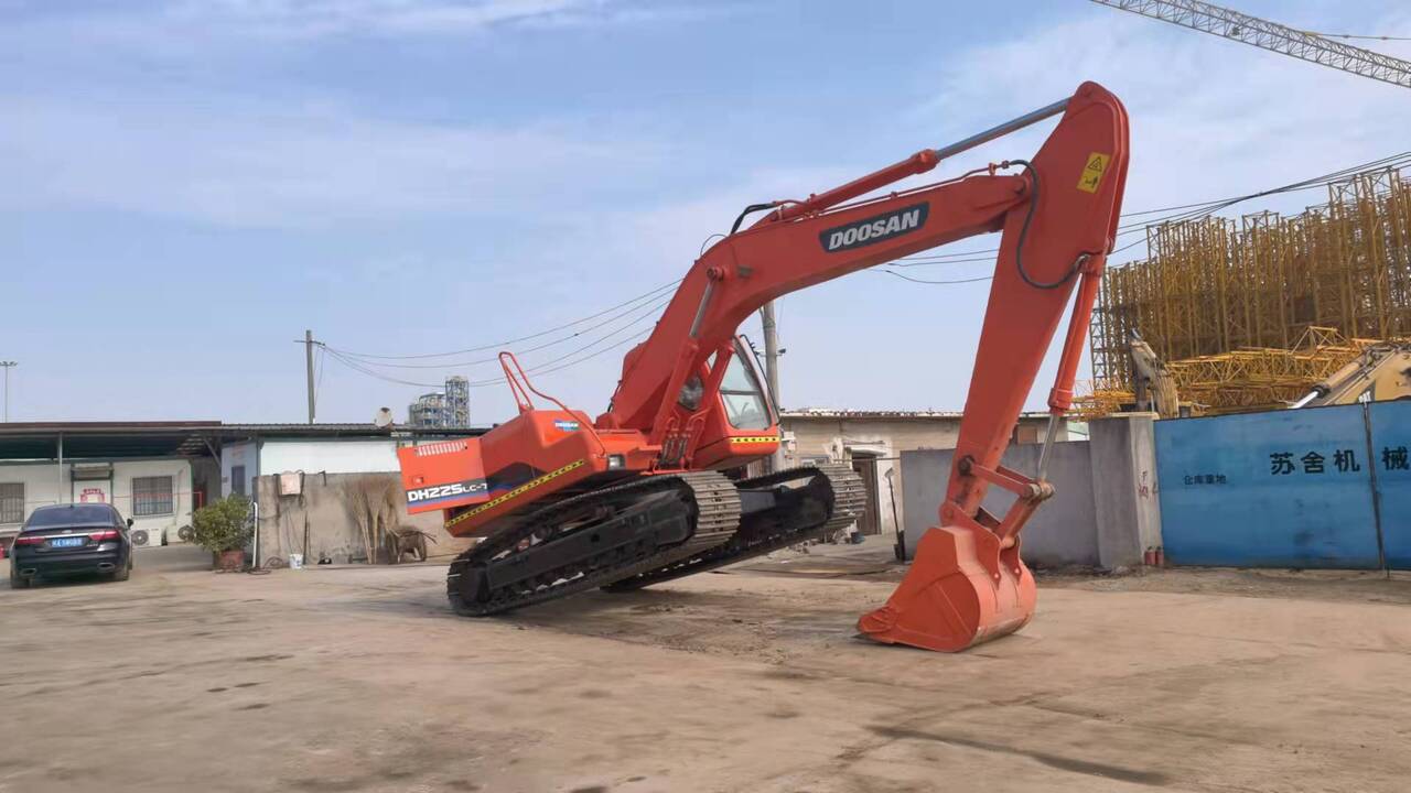 DOOSAN DH225LC-7 - Crawler excavator: picture 5 DOOSAN DH225LC-7 - Crawler excavator: picture 5