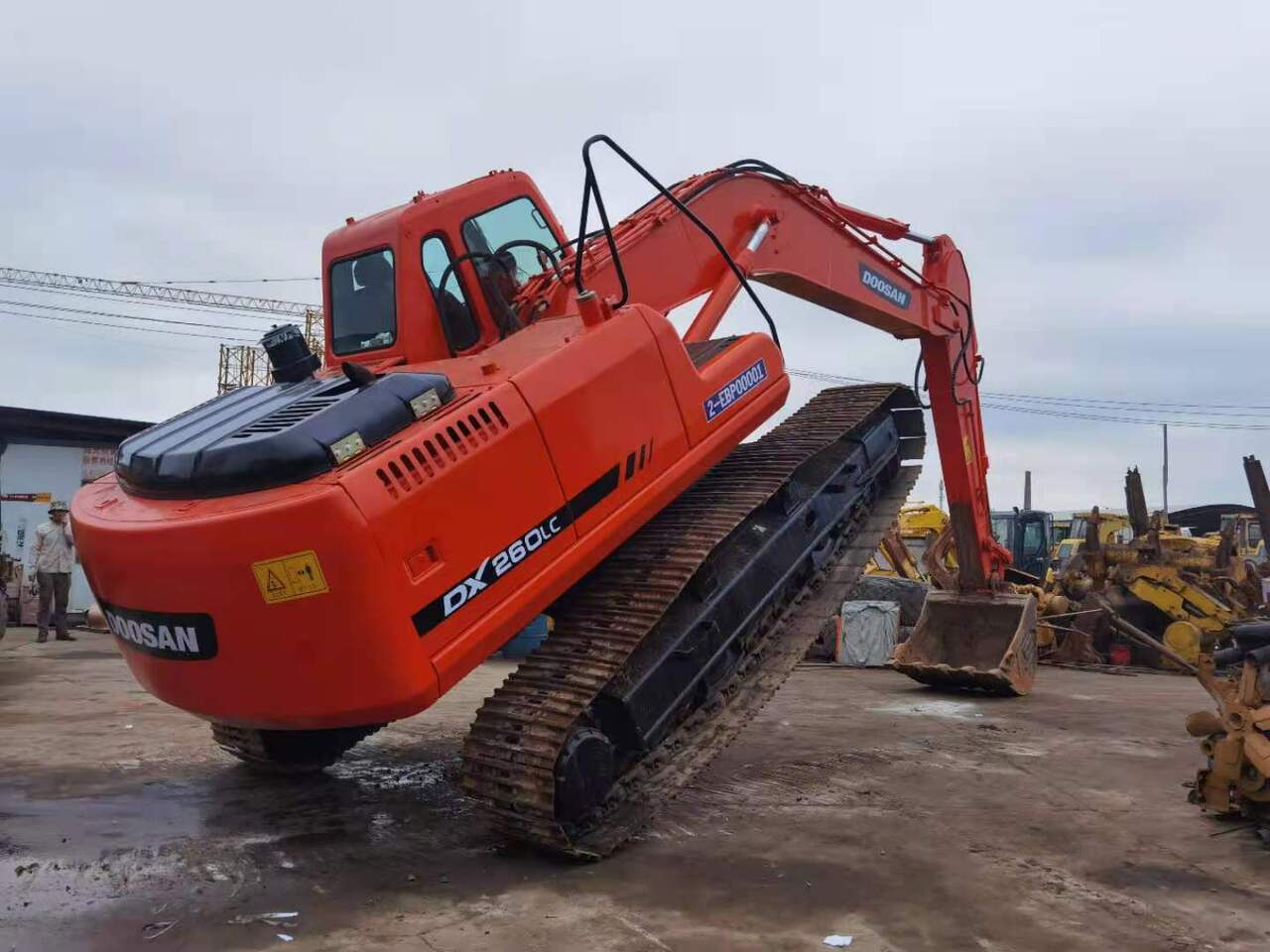 DOOSAN DX260 - Crawler excavator: picture 3 DOOSAN DX260 - Crawler excavator: picture 3