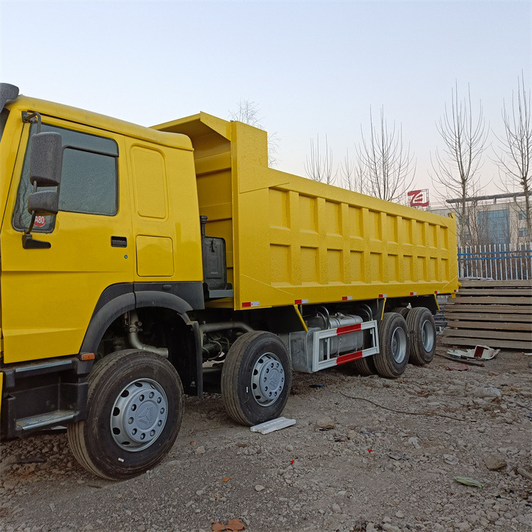 Tipper HOWO HOWO 8x4 371hp-Yellow Tipper: picture 10 Tipper HOWO HOWO 8x4 371hp-Yellow Tipper: picture 10