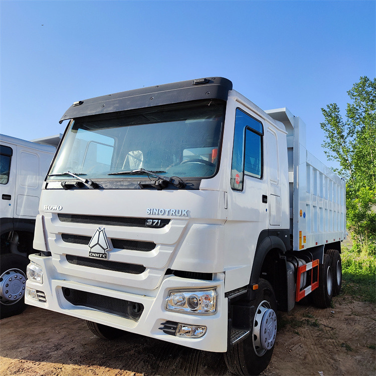HOWO HOWO6x4 371 - Tipper: picture 4 HOWO HOWO6x4 371 - Tipper: picture 4