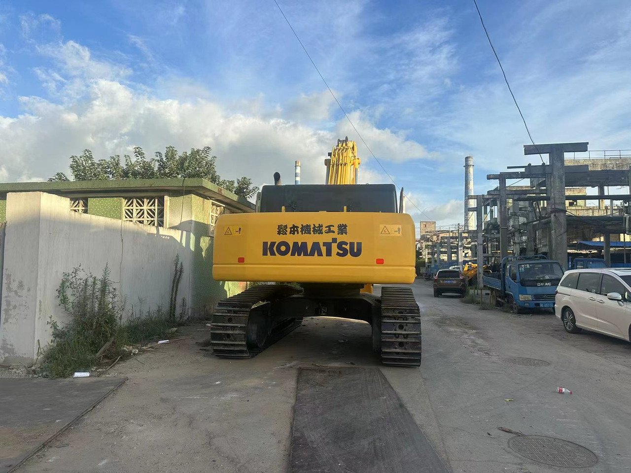KOMATSU PC460LC-8 - Crawler excavator: picture 4 KOMATSU PC460LC-8 - Crawler excavator: picture 4