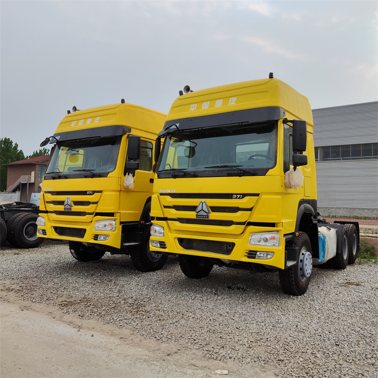 HOWO HOWO 6x4 371 tractor - Tractor unit: picture 1 HOWO HOWO 6x4 371 tractor - Tractor unit: picture 1