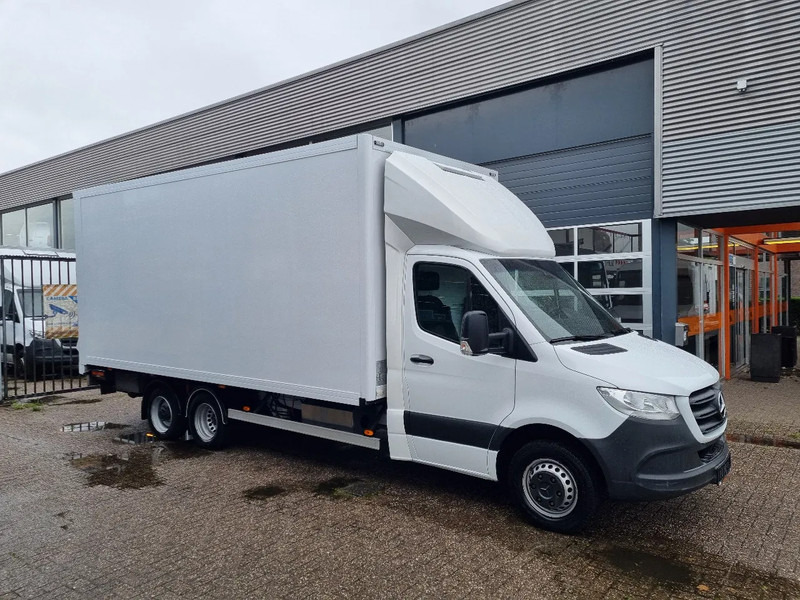 Mercedes-Benz Sprinter 516 CDI BE Clixtar/ Webasto/ 27 KUB/ Nutzlast 3.3T/ 73691 - Box van: picture 1 Mercedes-Benz Sprinter 516 CDI BE Clixtar/ Webasto/ 27 KUB/ Nutzlast 3.3T/ 73691 - Box van: picture 1