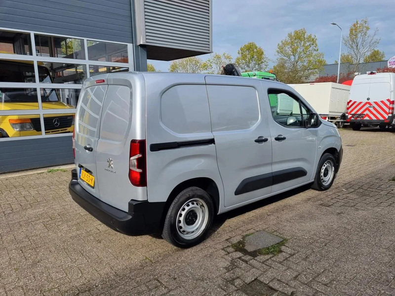 Peugeot Partner 1.5 HDI/ Koelwagen/ Airco/ Navi - Refrigerated van: picture 2 Peugeot Partner 1.5 HDI/ Koelwagen/ Airco/ Navi - Refrigerated van: picture 2