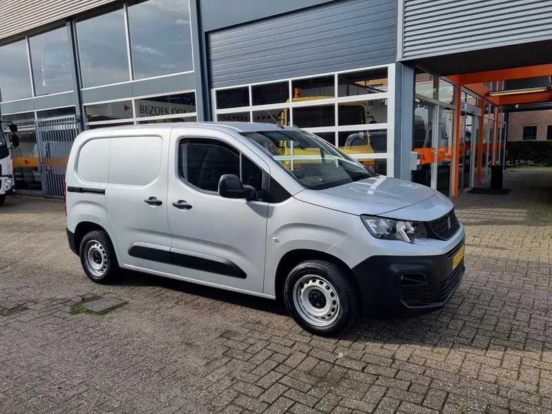 Peugeot Partner 1.5 HDI/ Koelwagen/ Airco/ Navi - Refrigerated van: picture 1 Peugeot Partner 1.5 HDI/ Koelwagen/ Airco/ Navi - Refrigerated van: picture 1