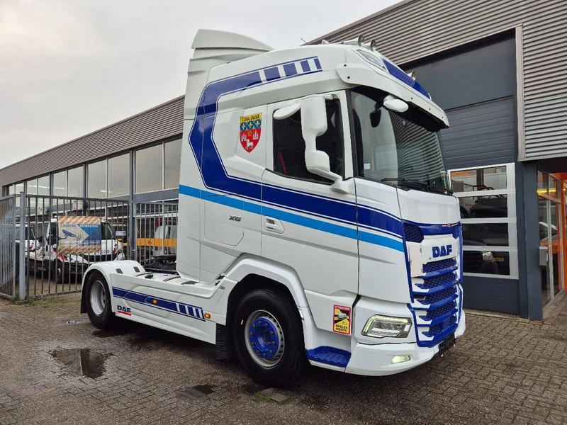 DAF XG 530/ (1) 2022/ Retarder/ LED/ Park Airco/ Navi/ Full option - Tractor unit: picture 1 DAF XG 530/ (1) 2022/ Retarder/ LED/ Park Airco/ Navi/ Full option - Tractor unit: picture 1
