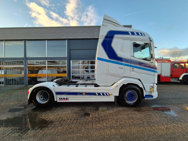 DAF XG 530/ 2022/ Retarder/ LED/ Park Airco/ Navi/ Full option - Tractor unit: picture 2 DAF XG 530/ 2022/ Retarder/ LED/ Park Airco/ Navi/ Full option - Tractor unit: picture 2