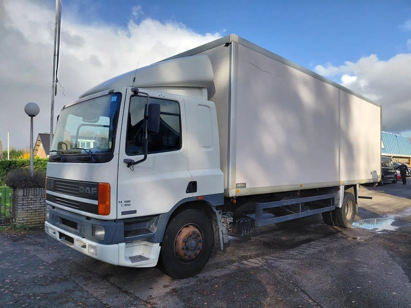 DAF 75.270 ATI 4x2 Box Manuel Gearbox - Box truck: picture 1 DAF 75.270 ATI 4x2 Box Manuel Gearbox - Box truck: picture 1