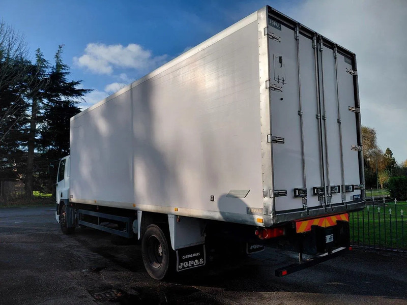 DAF 75.270 ATI 4x2 Box Manuel Gearbox - Box truck: picture 3 DAF 75.270 ATI 4x2 Box Manuel Gearbox - Box truck: picture 3