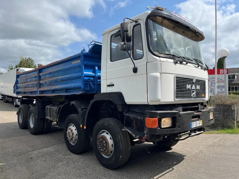 MAN 35.372 35 302 8X6 KIPPER MANUAL ZF GEARBOX FULL STEEL SPRING - Tipper: picture 4 MAN 35.372 35 302 8X6 KIPPER MANUAL ZF GEARBOX FULL STEEL SPRING - Tipper: picture 4