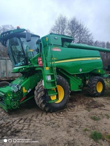 JOHN DEERE - Combine harvester: picture 3 JOHN DEERE - Combine harvester: picture 3