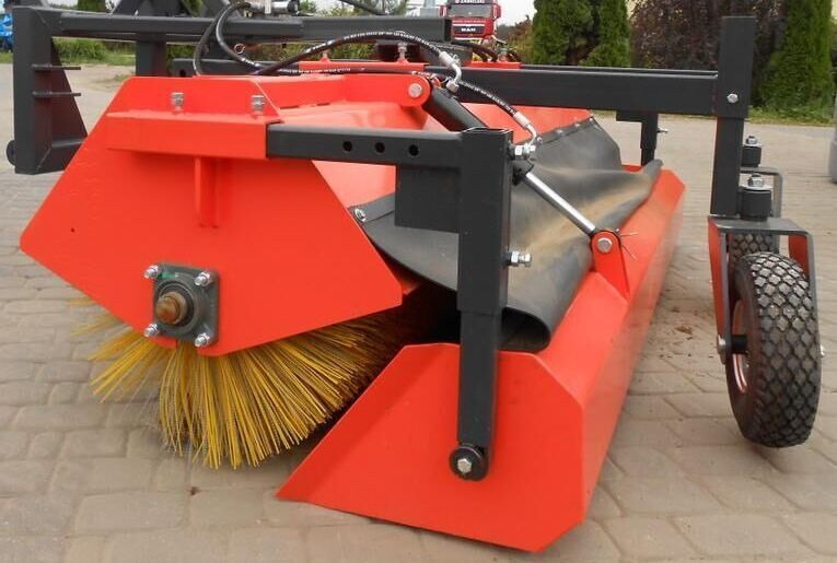 METAL-TECHNIK Zamiatarka 2m/ New Sweeper / Barredora de 2 m - Broom for Road sweeper: picture 1 METAL-TECHNIK Zamiatarka 2m/ New Sweeper / Barredora de 2 m - Broom for Road sweeper: picture 1