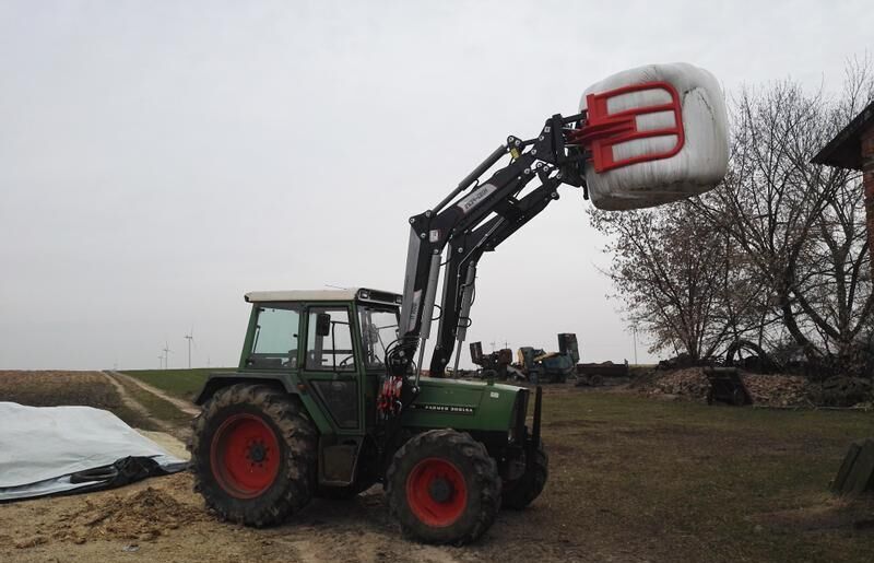 Metal-Technik FENDT 311 - Front loader for tractor: picture 1 Metal-Technik FENDT 311 - Front loader for tractor: picture 1