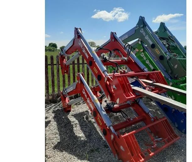 Metal-Technik Ładowacz czołowy MT-02 do CLAAS - Front loader for tractor for Agricultural machinery: picture 2 Metal-Technik Ładowacz czołowy MT-02 do CLAAS - Front loader for tractor for Agricultural machinery: picture 2