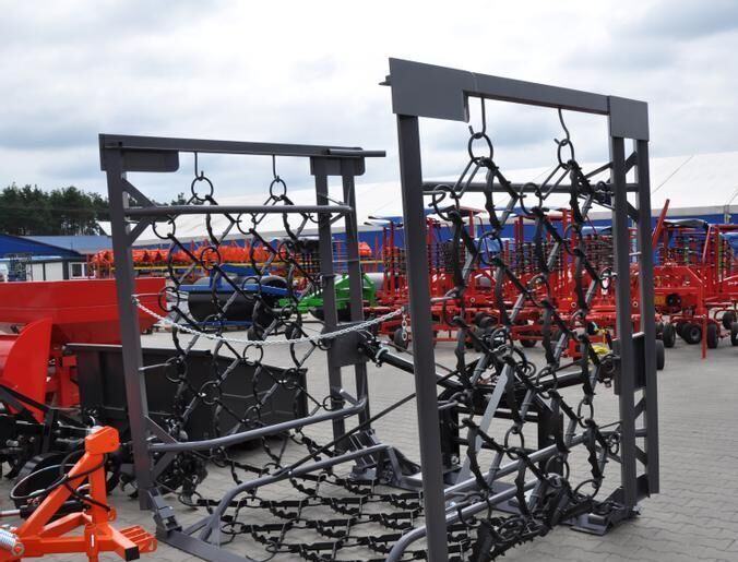 Metal-Technik Włóka łąkowo – polowa 8m / 4 rzędy - Chain harrow: picture 1 Metal-Technik Włóka łąkowo – polowa 8m / 4 rzędy - Chain harrow: picture 1