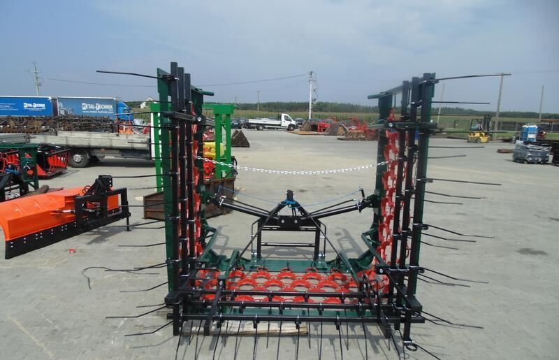 Metal-Technik Włoko-chwastownik 6m - Chain harrow: picture 2 Metal-Technik Włoko-chwastownik 6m - Chain harrow: picture 2