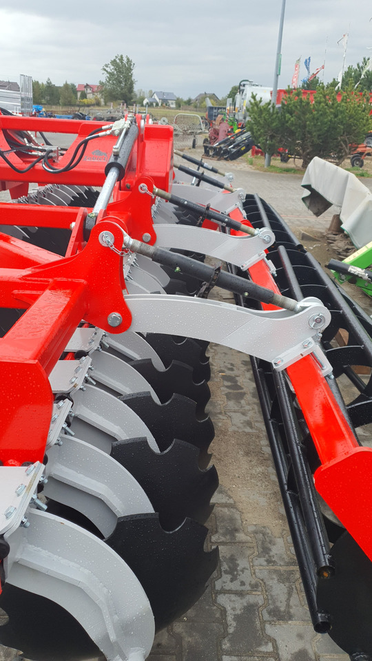 Disc harrow ZABIEL Brona talerzowa 6m: picture 6