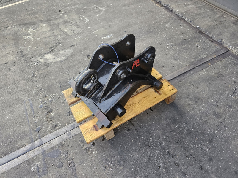 Hydr. snelwissel cw 10 pladdet verachtert cw 10 snelwissel - Quick coupler for Construction machinery: picture 2 Hydr. snelwissel cw 10 pladdet verachtert cw 10 snelwissel - Quick coupler for Construction machinery: picture 2