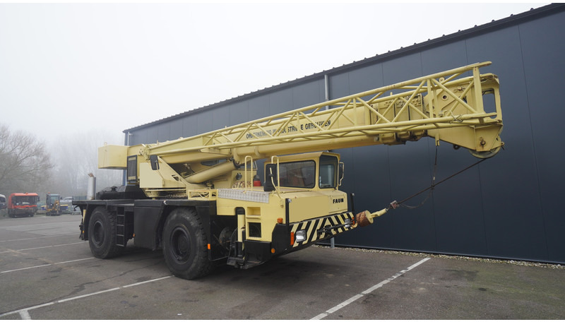 Faun RTF 30 4X4 MOBILE CRANE - Crane truck: picture 3 Faun RTF 30 4X4 MOBILE CRANE - Crane truck: picture 3