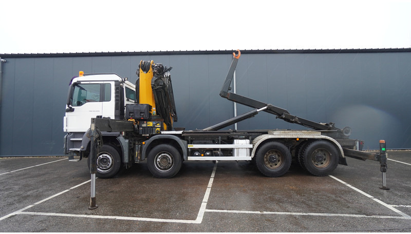 MAN TGS 35.400 8X4 HOOKARM SYSTEM WITH EFFER 305/11/6S - Crane truck: picture 4 MAN TGS 35.400 8X4 HOOKARM SYSTEM WITH EFFER 305/11/6S - Crane truck: picture 4