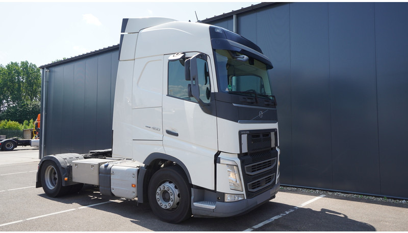 Volvo FH 460 EURO 6 GLOBETROTTER 704.000KM - Tractor unit: picture 4 Volvo FH 460 EURO 6 GLOBETROTTER 704.000KM - Tractor unit: picture 4