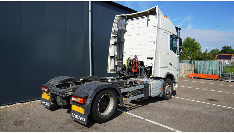 Tractor unit Volvo FH 460 EURO 6 GLOBETROTTER: picture 8