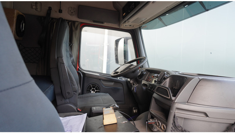 Volvo FM 450 8X4 FLATBED WITH GORMACH 3400E6 CRANE - Crane truck: picture 5 Volvo FM 450 8X4 FLATBED WITH GORMACH 3400E6 CRANE - Crane truck: picture 5