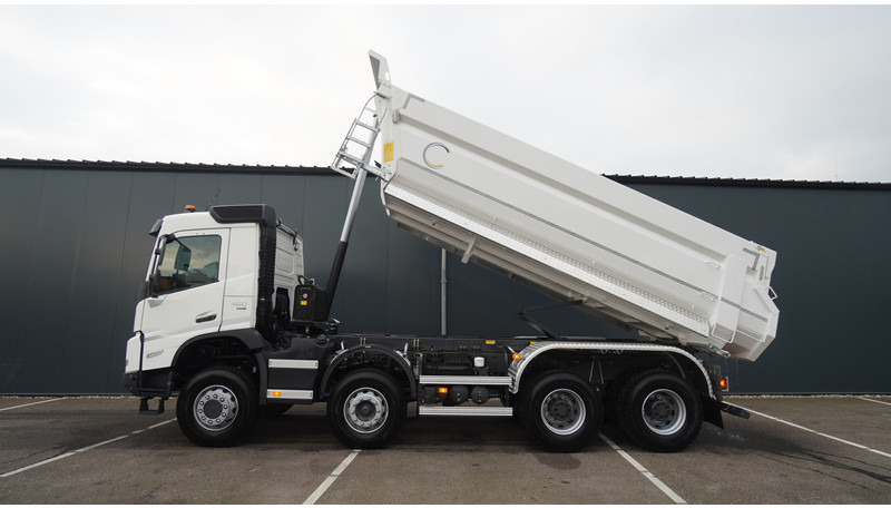 Volvo NEW FMX 460 8X6 TIPPER EURO 6 - Tipper: picture 1 Volvo NEW FMX 460 8X6 TIPPER EURO 6 - Tipper: picture 1