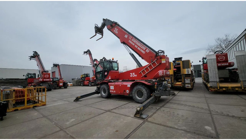 MAGNI 5.35, 2015, 35M, Airco, Remote, 8990H, First owner - Loader: picture 1 MAGNI 5.35, 2015, 35M, Airco, Remote, 8990H, First owner - Loader: picture 1