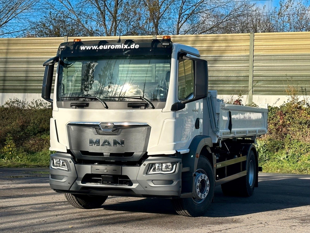 MAN TGM 18.320 4X2 / Euro 6e 3-Seiten-Kipper - Tipper: picture 3 MAN TGM 18.320 4X2 / Euro 6e 3-Seiten-Kipper - Tipper: picture 3