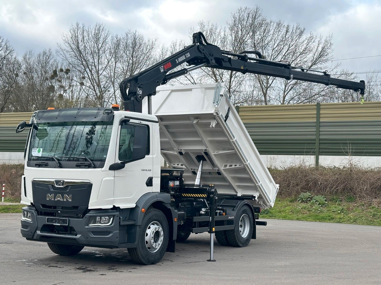 MAN TGM 18.320 4x2 Euro6e Hiab X-HiDuo 138DS-3 - Crane truck: picture 1 MAN TGM 18.320 4x2 Euro6e Hiab X-HiDuo 138DS-3 - Crane truck: picture 1