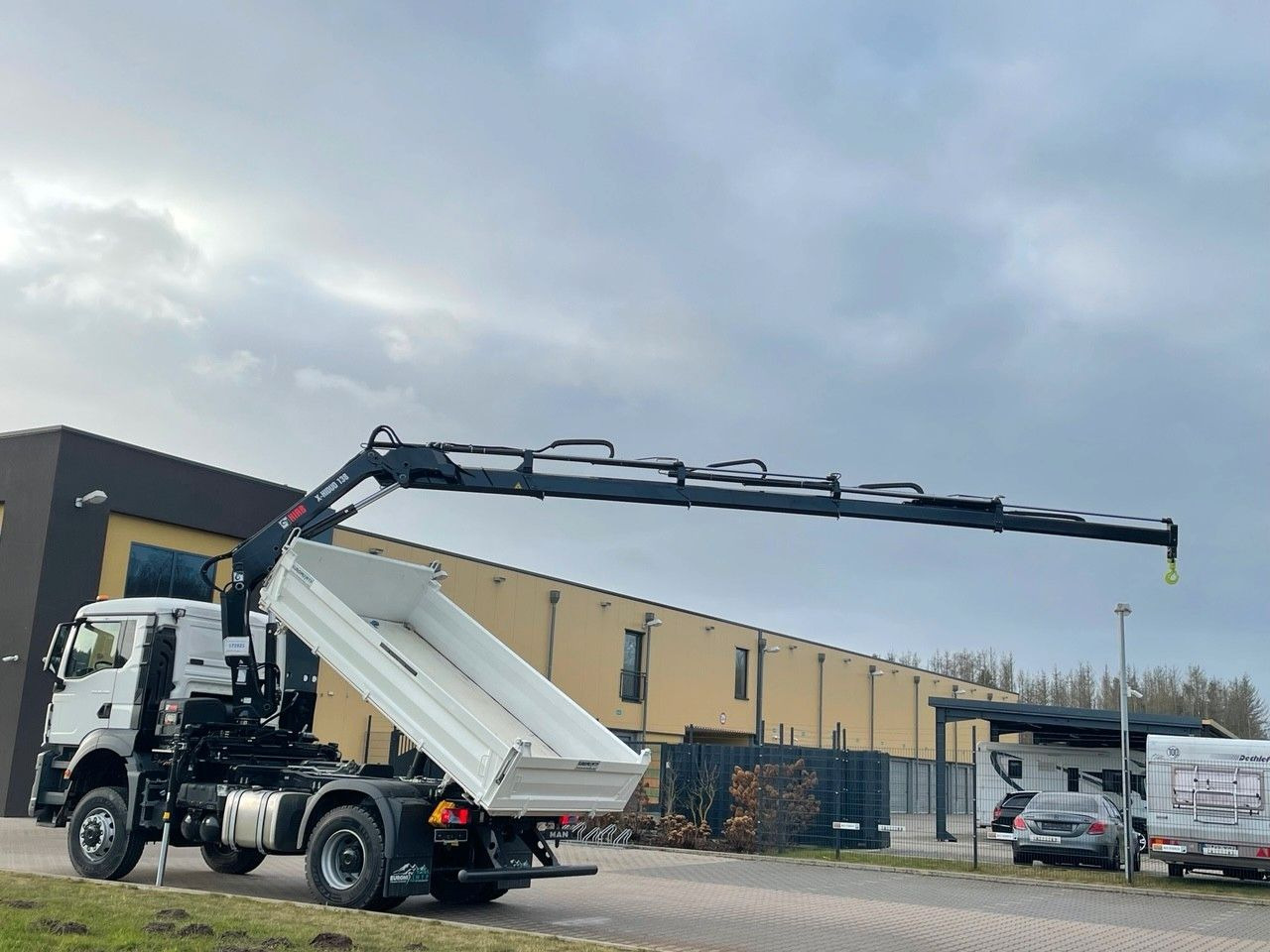 MAN TGS 18.400 TG3 4x4 Euro6e Hiab X-HiDuo 138DS-4 - Tipper, Crane truck: picture 3 MAN TGS 18.400 TG3 4x4 Euro6e Hiab X-HiDuo 138DS-4 - Tipper, Crane truck: picture 3