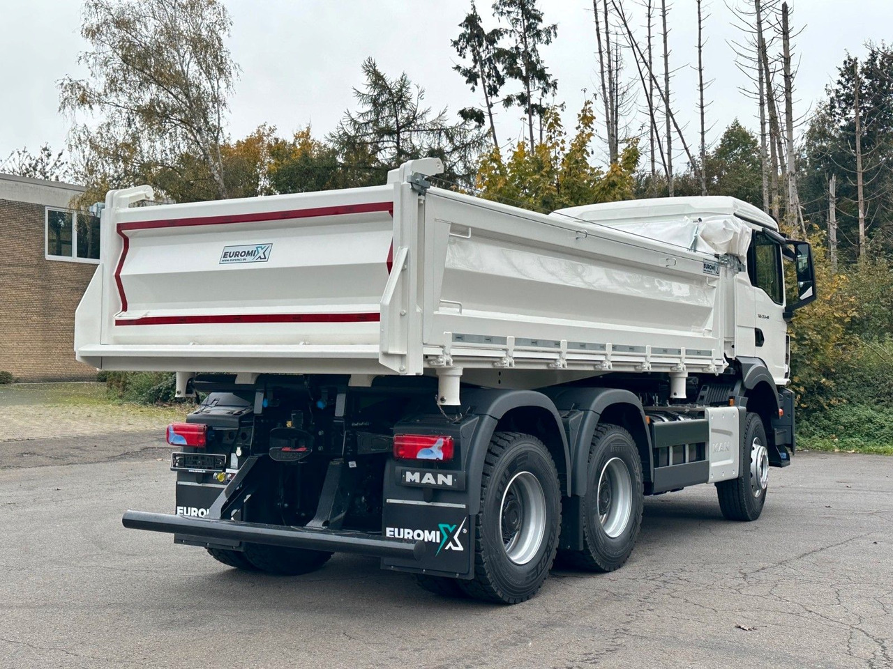 MAN TGS 33.440 6x4 /Euro6 3-Seiten-Kipper EuromixMTP - Tipper: picture 5 MAN TGS 33.440 6x4 /Euro6 3-Seiten-Kipper EuromixMTP - Tipper: picture 5