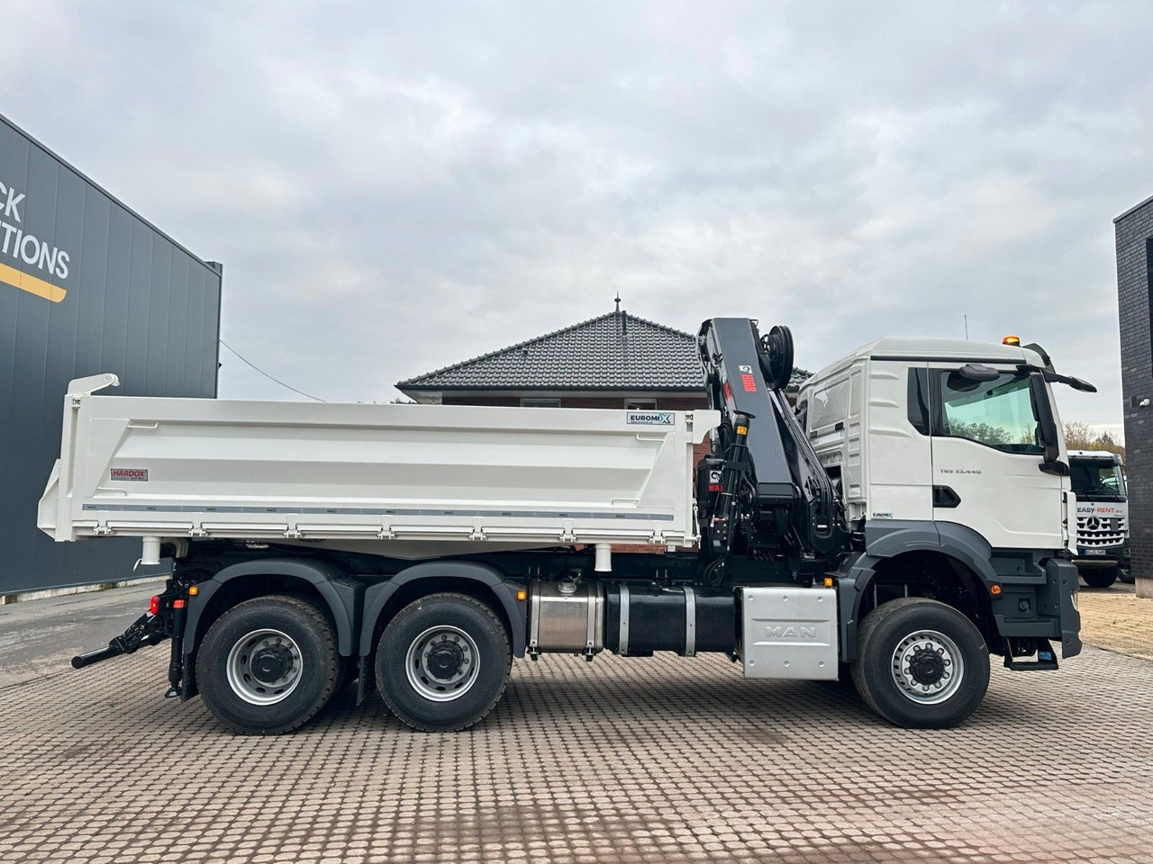 MAN TGS 33.440 6x6 /3-Seiten- Kipper / Kran HIAB 302 leasing MAN TGS 33.440 6x6 /3-Seiten- Kipper / Kran HIAB 302: picture 7