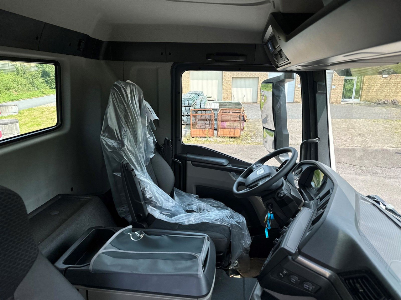 Tipper MAN TGS 41.440 8x4 EuromixMTP Mulden-Kipper: picture 20