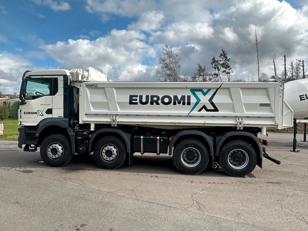 MAN TGS 41.440 8x4 WECHSELSYSTEM KIPPER+MISCHER leasing MAN TGS 41.440 8x4 WECHSELSYSTEM KIPPER+MISCHER: picture 18