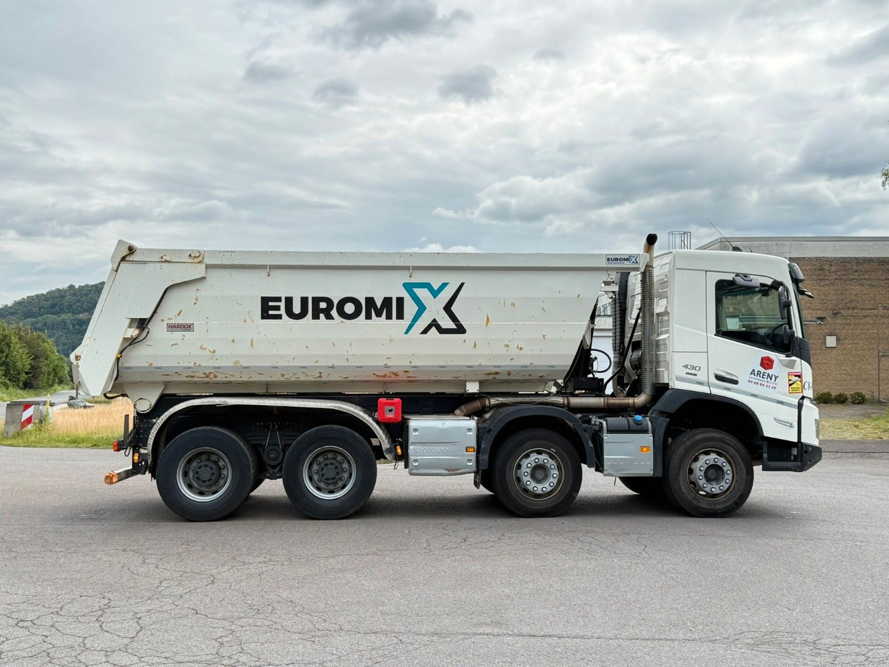 Tipper Volvo FMX 430 8X4 EuromixMTP 16m³ Hydraulische Klappe: picture 6