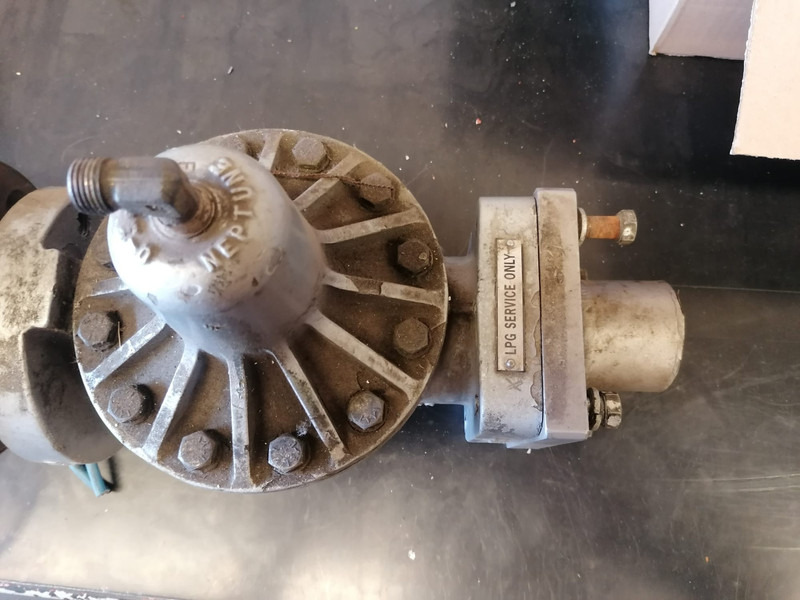 Used complete set Flowmeter set Alfons Haar type PT1 LPG , GPL - Construction machinery: picture 4 Used complete set Flowmeter set Alfons Haar type PT1 LPG , GPL - Construction machinery: picture 4